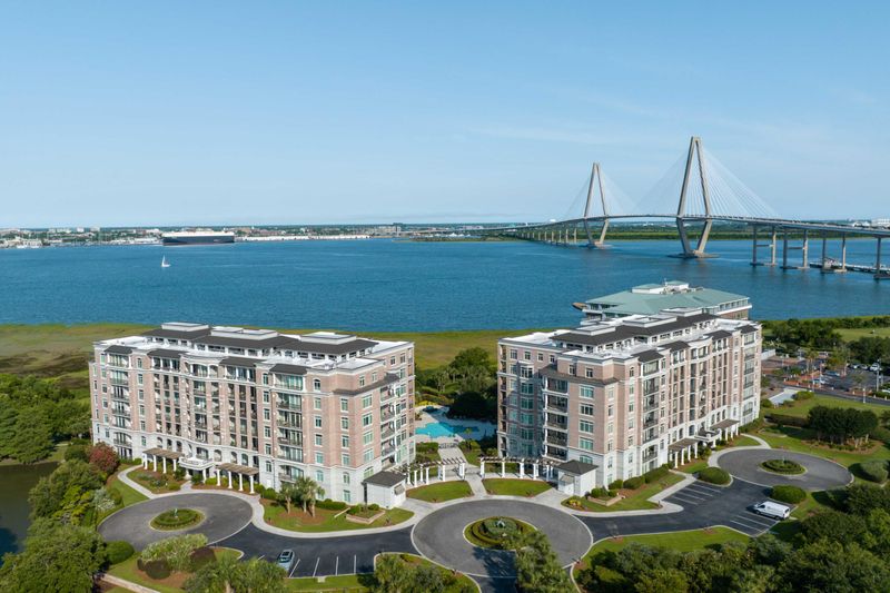 231 S Plaza Ct #208, Mount Pleasant, SC 29464