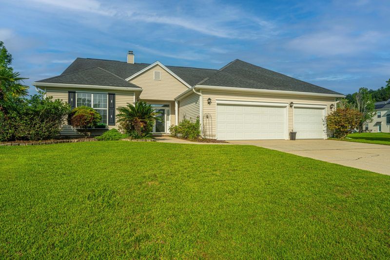 4007 Laurelwood Dr, Charleston, SC 29414