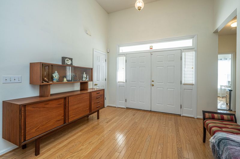 4007 Laurelwood Dr, Charleston, SC 29414