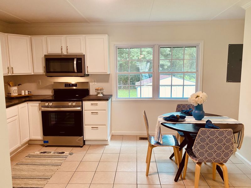213 Challedon Dr, Summerville, SC 29485