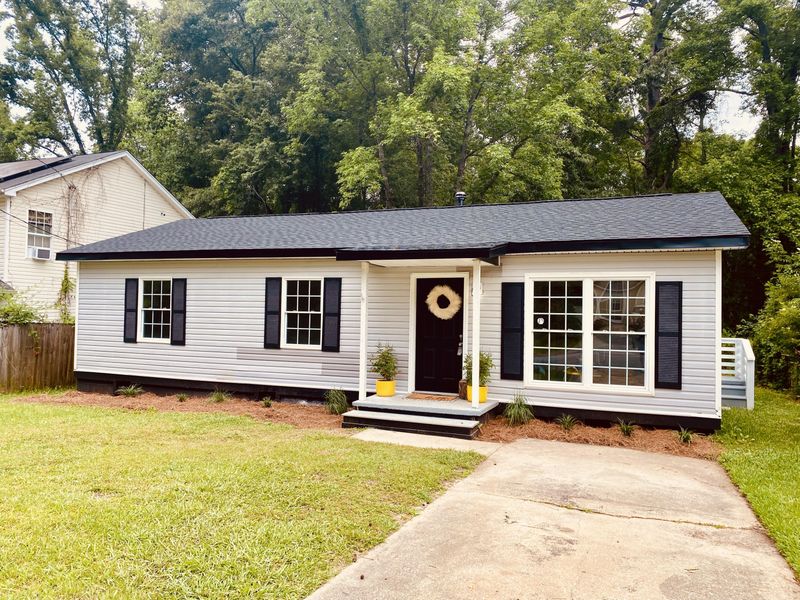 213 Challedon Dr, Summerville, SC 29485