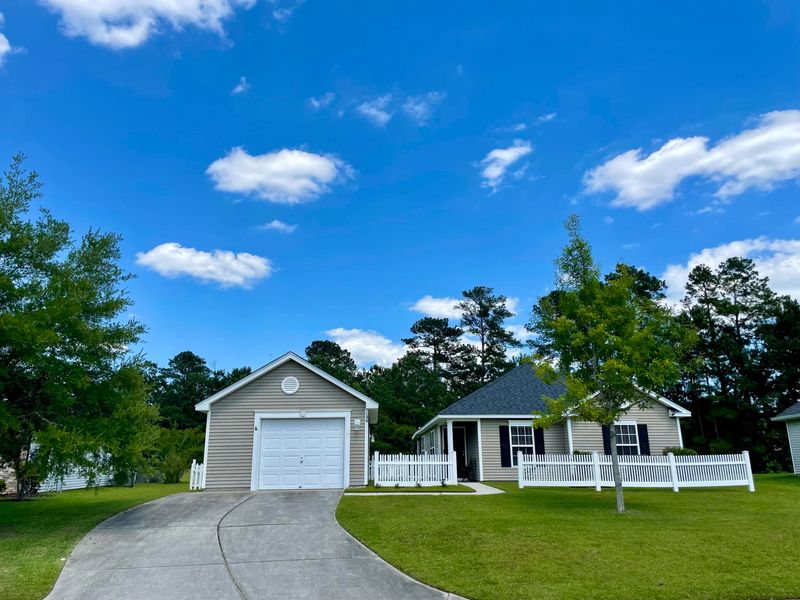 136 Savannah River Dr, Summerville, SC 29485