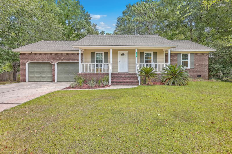 114 Westerfield Dr, Goose Creek, SC 29445