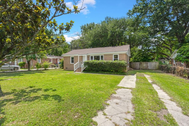 413 Annette Dr, Goose Creek, SC 29445