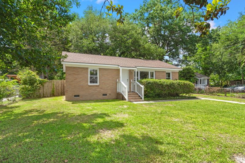 413 Annette Dr, Goose Creek, SC 29445