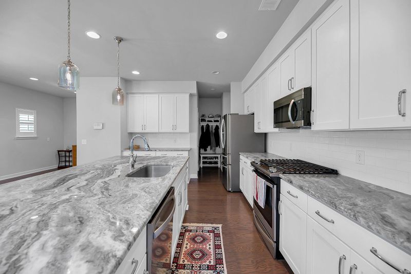 1142 Turkey Trot Dr, Johns Island, SC 29455