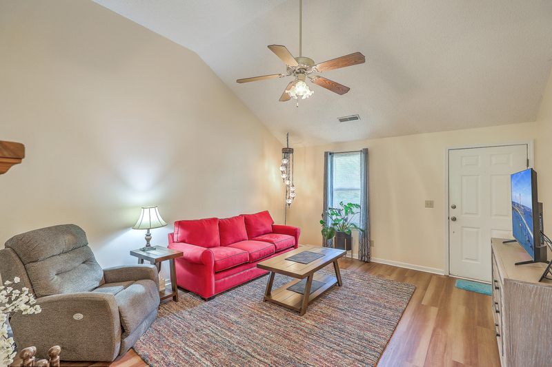 204 Houston Dr, Ladson, SC 29456