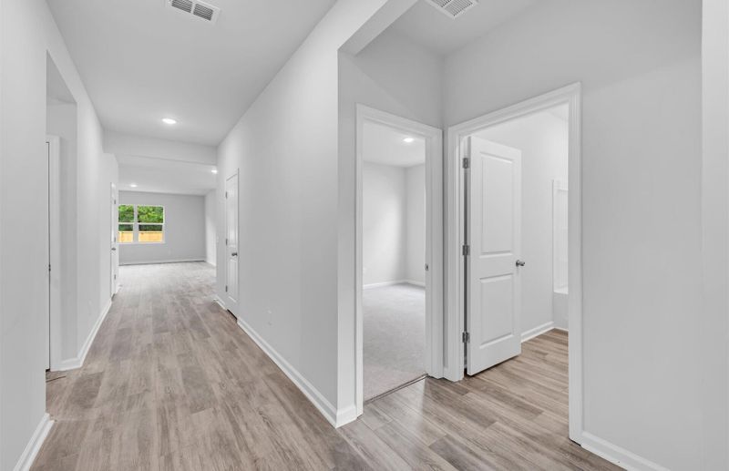 170 W Bradford Pointe Dr, Summerville, SC 29486