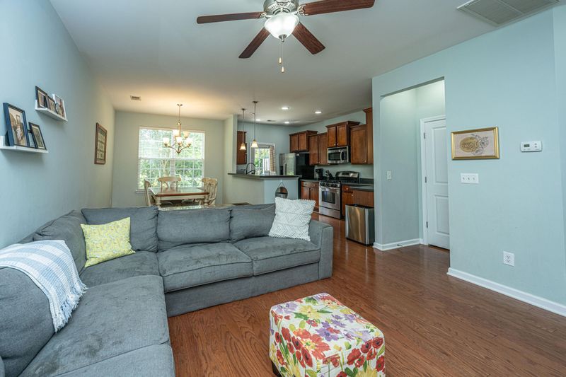 873 Bibury Ct, Charleston, SC 29414