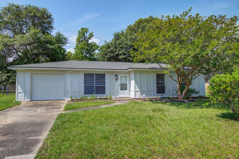 4499 Hardwood St, Ladson, SC 29456