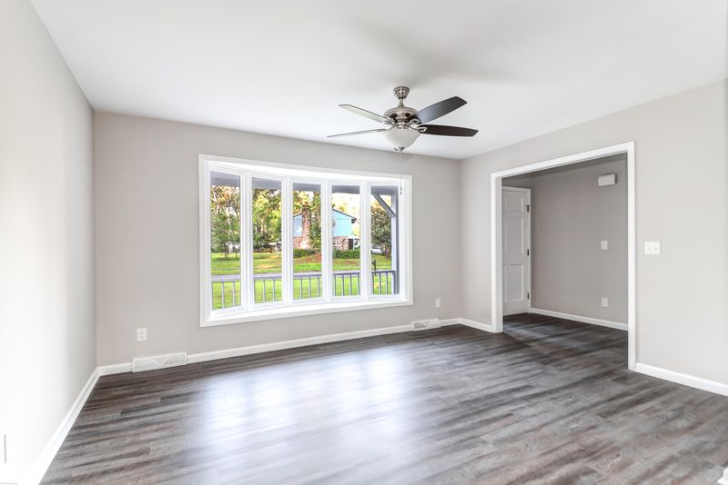 8034 Malden Ave, North Charleston, SC 29420