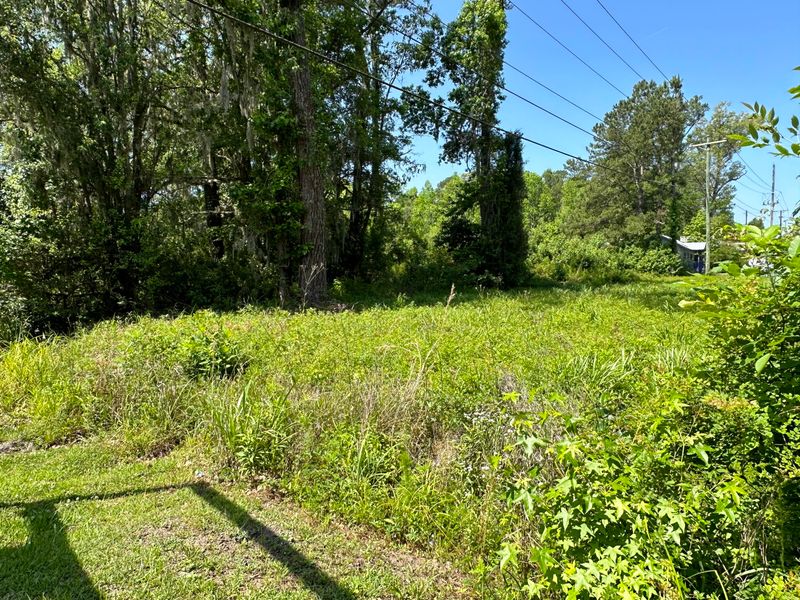 1 Beech Hill Rd, Summerville, SC 29483