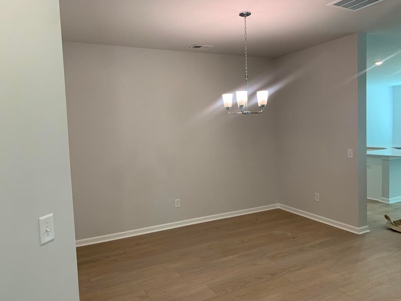 54 Red Bluff St, Summerville, SC 29483