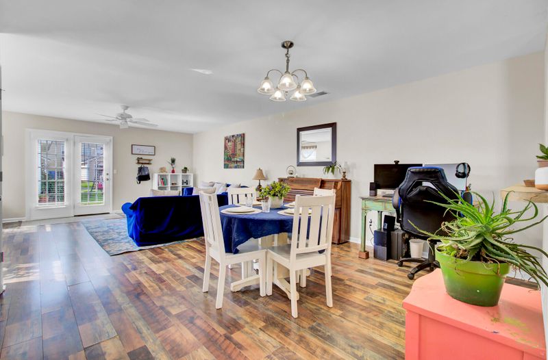 9025 Maple Grove Dr, Summerville, SC 29485