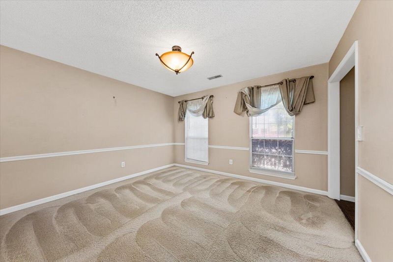 4807 Porter Dr, Charleston, SC 29420
