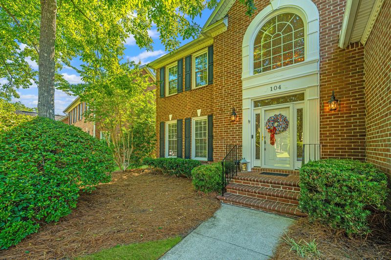 104 Ashley Hill Dr, Goose Creek, SC 29445