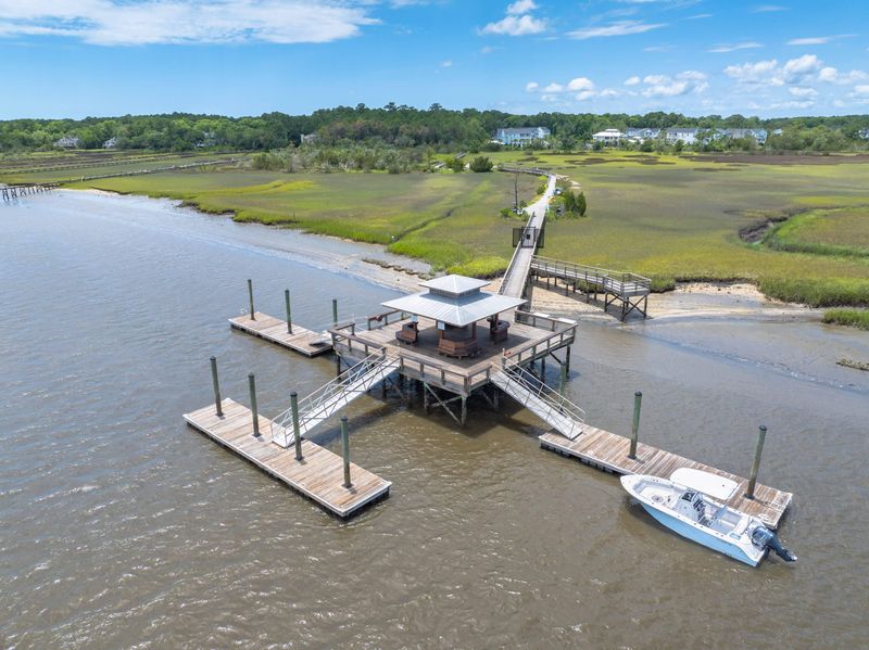 2731 Battle Trail Dr, Johns Island, SC 29455