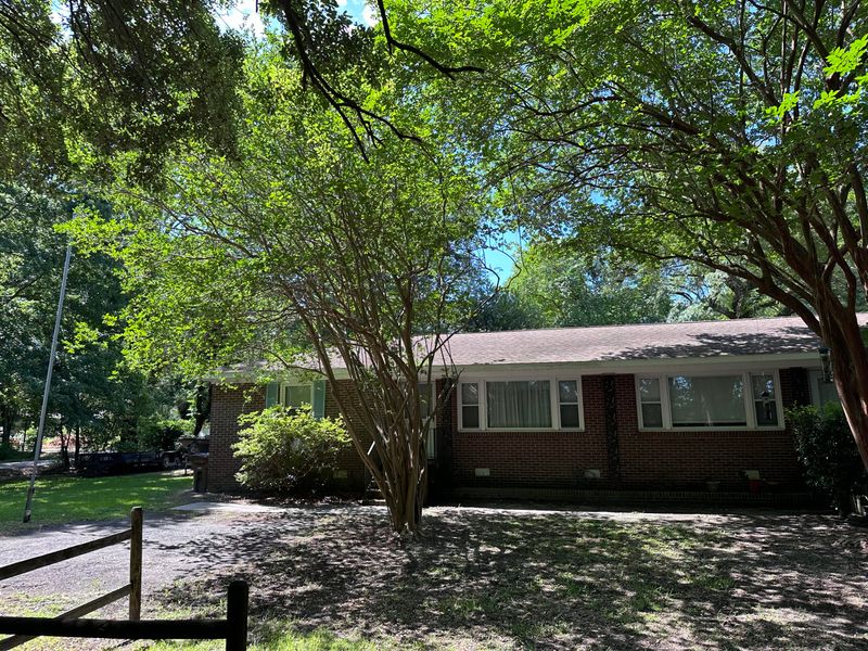 1607 Tatum St, Charleston, SC 29412