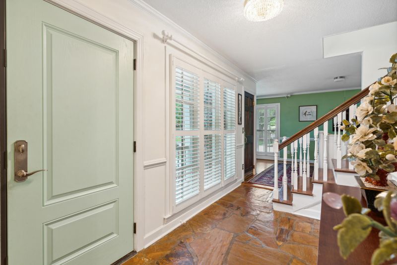 1267 Old Wanus Dr, Mount Pleasant, SC 29464