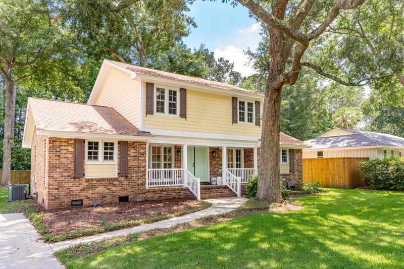 1267 Old Wanus Dr, Mount Pleasant, SC 29464