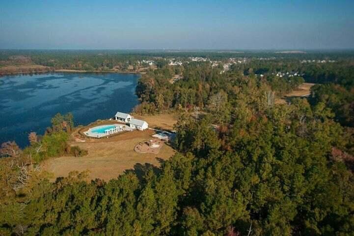 504 Eagleview Dr, Moncks Corner, SC 29461