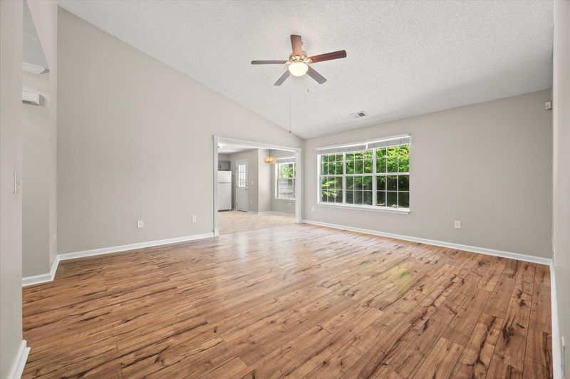 599 Tribeca Ct, Charleston, SC 29414
