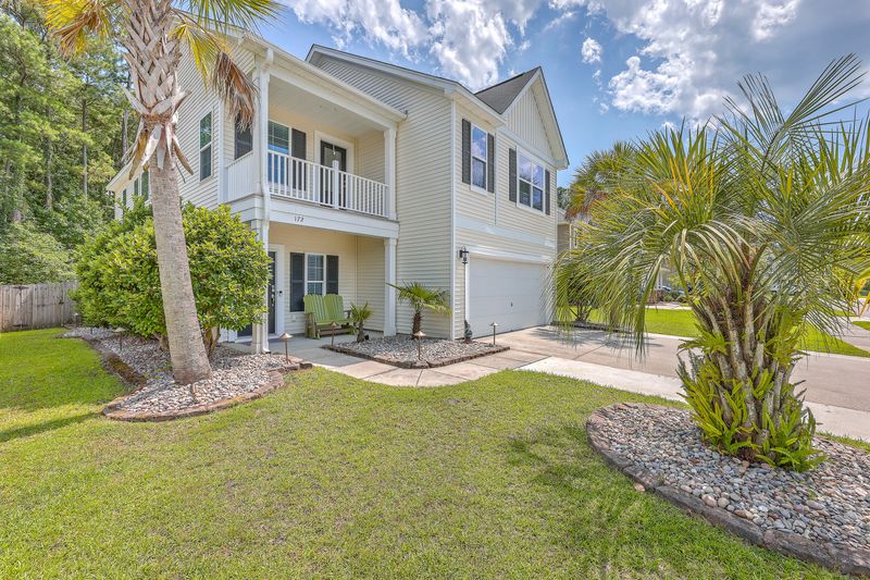 172 Charlesfort Way, Moncks Corner, SC 29461