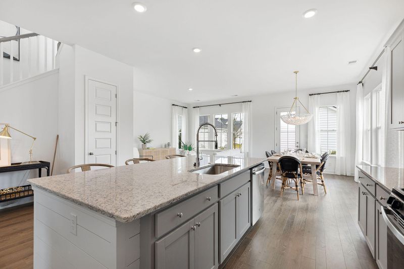 850 Clay Field Trl, Summerville, SC 29485