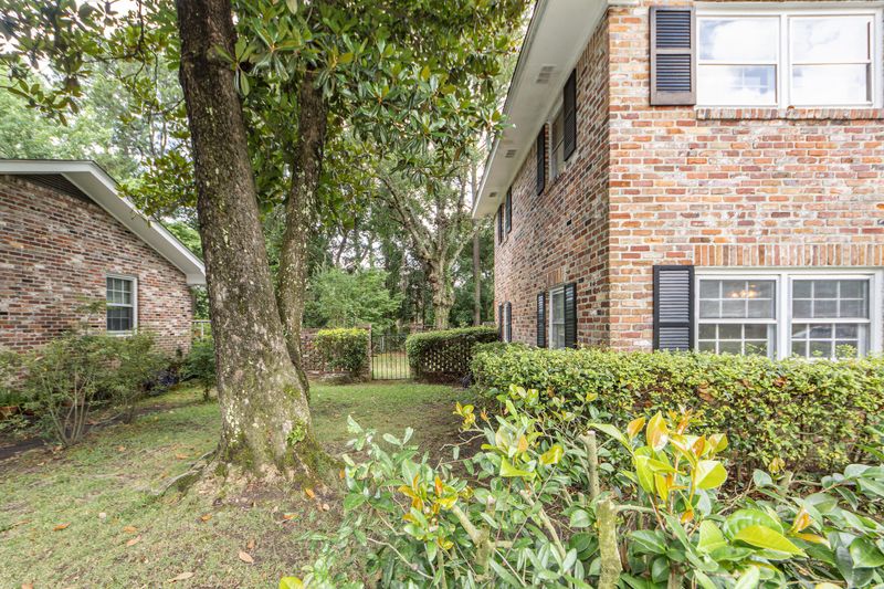 1603 Dickens St, Charleston, SC 29407