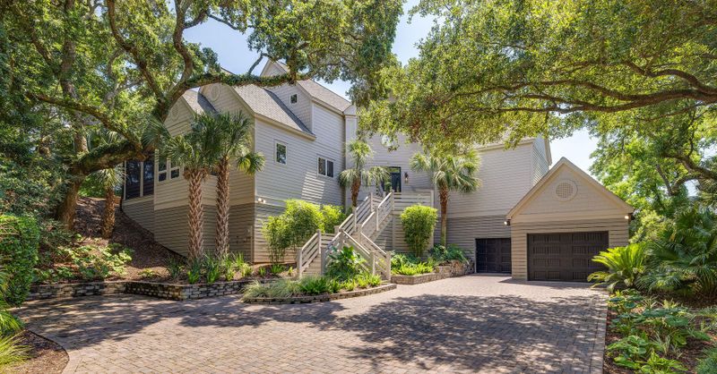 13 Dune Ridge Ln, Isle Of Palms, SC 29451