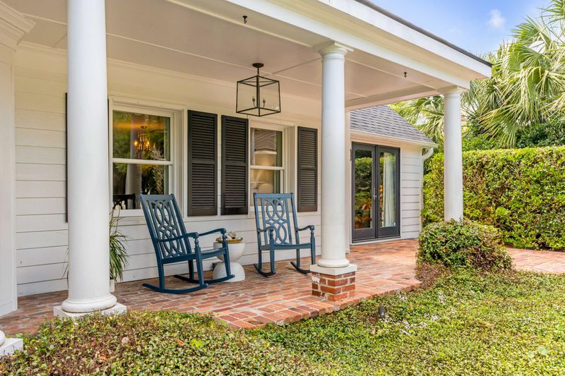 413 Pitt St, Mount Pleasant, SC 29464
