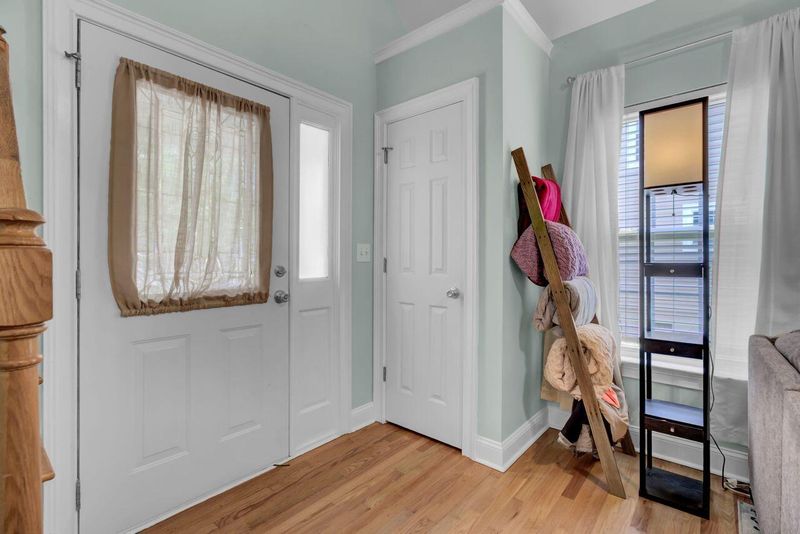 667 Fair Spring Dr, Charleston, SC 29414