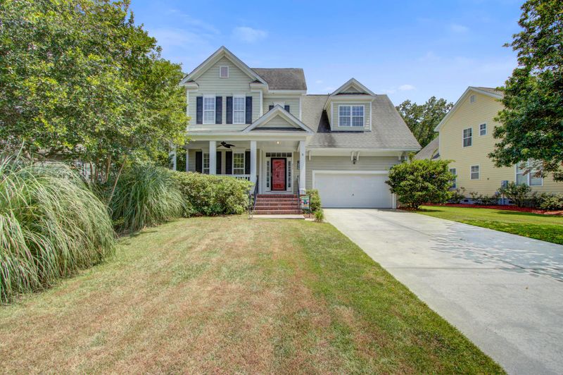 213 Carolinian Dr, Summerville, SC 29485