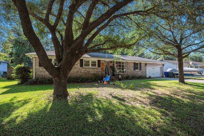 5037 France Ave, North Charleston, SC 29405