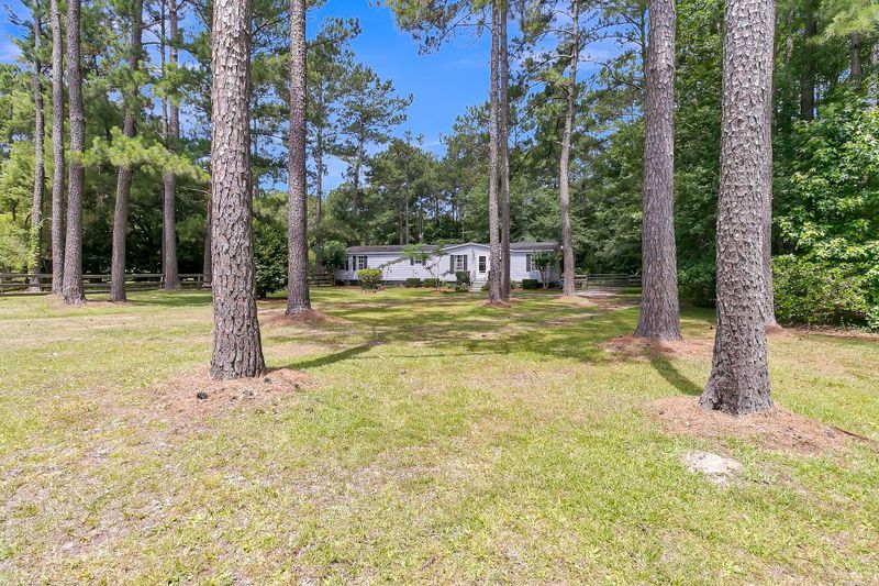 6982 Buckhorn Rd, Ravenel, SC 29470