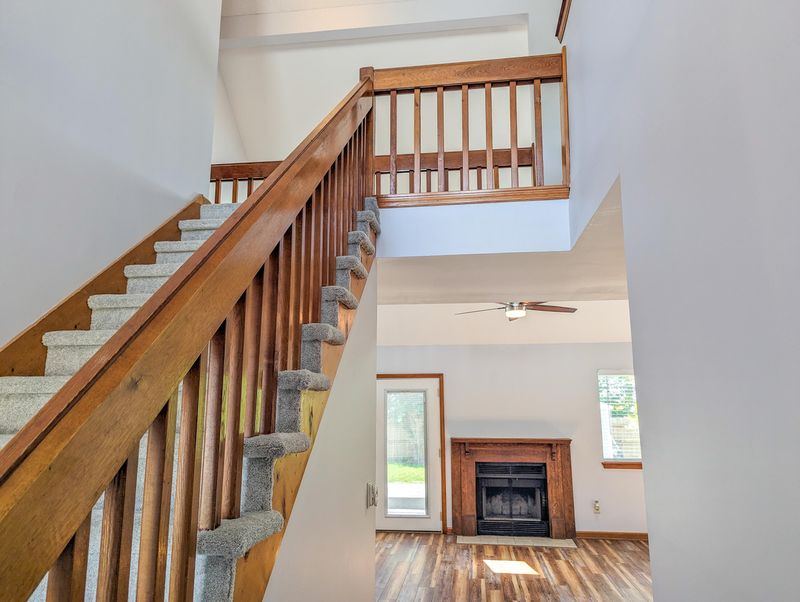 90 Glebe Rd, Summerville, SC 29485