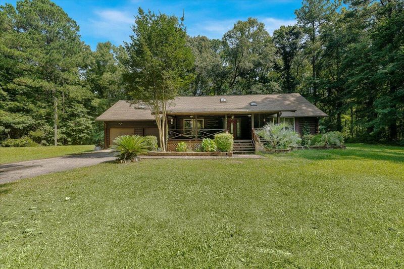 418 Quiet Ln, Summerville, SC 29486