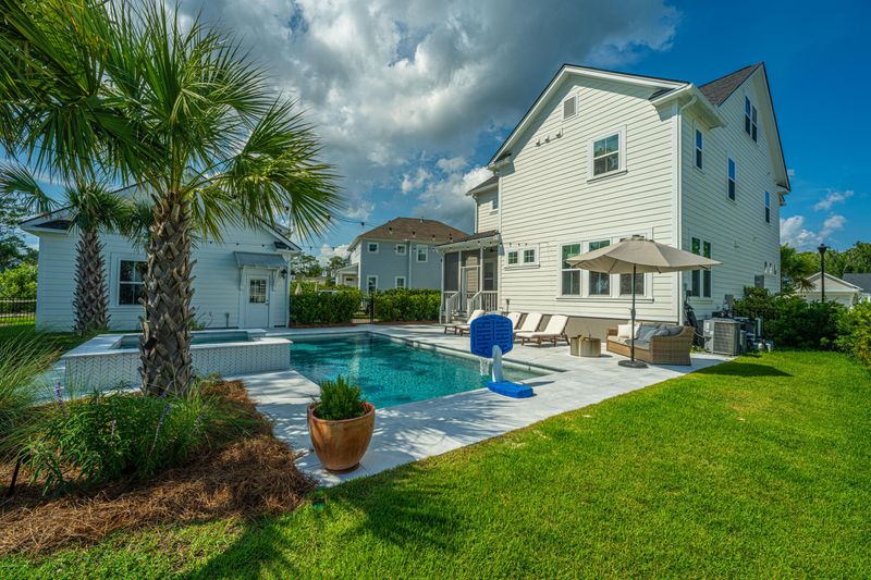 3768 Orion Ln, Mount Pleasant, SC 29466