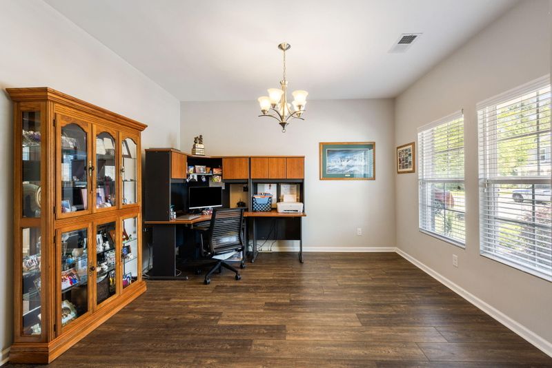 206 Pavilion St, Summerville, SC 29483