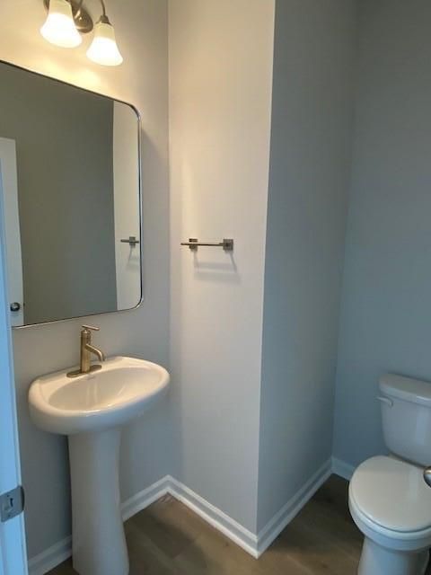 8722 Revival Rd, North Charleston, SC 29420