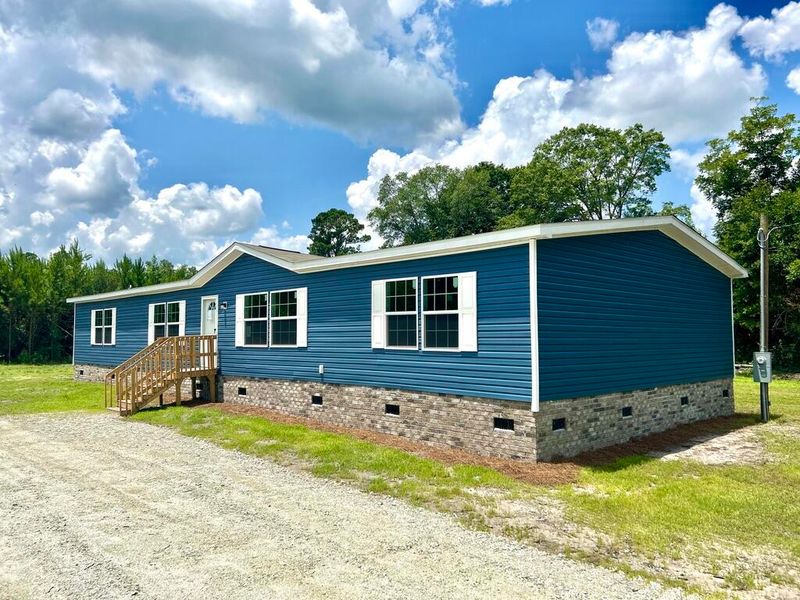 130 Addison Rd, Harleyville, SC 29448