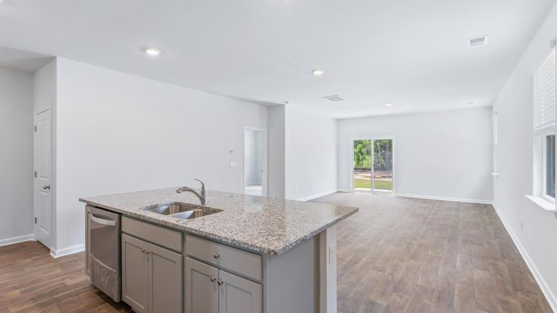 175 Carolina Groves Blvd, Moncks Corner, SC 29461