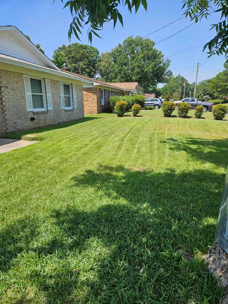 32 Raritan Rd, Goose Creek, SC 29445