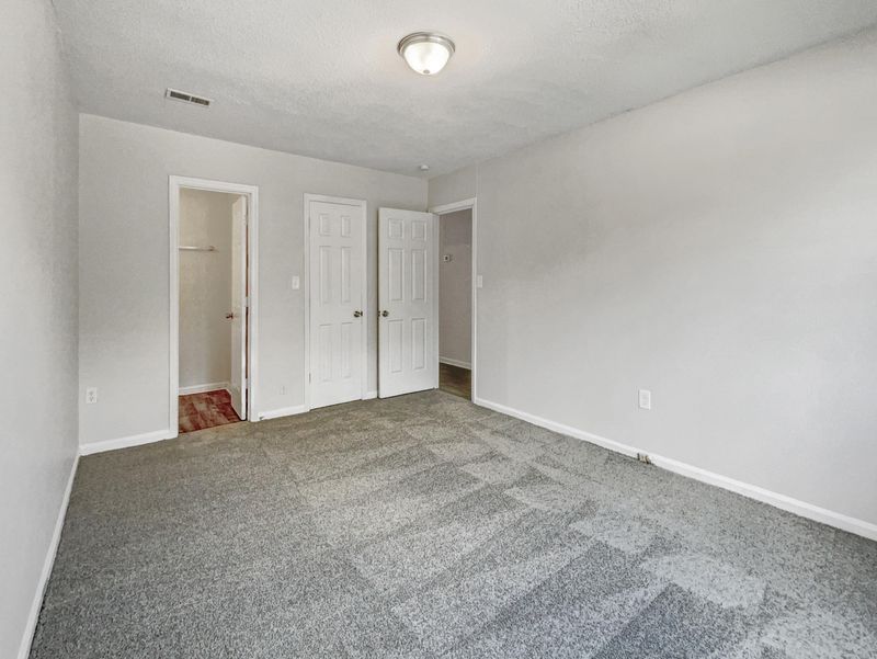 7705 Corley Dr, North Charleston, SC 29418