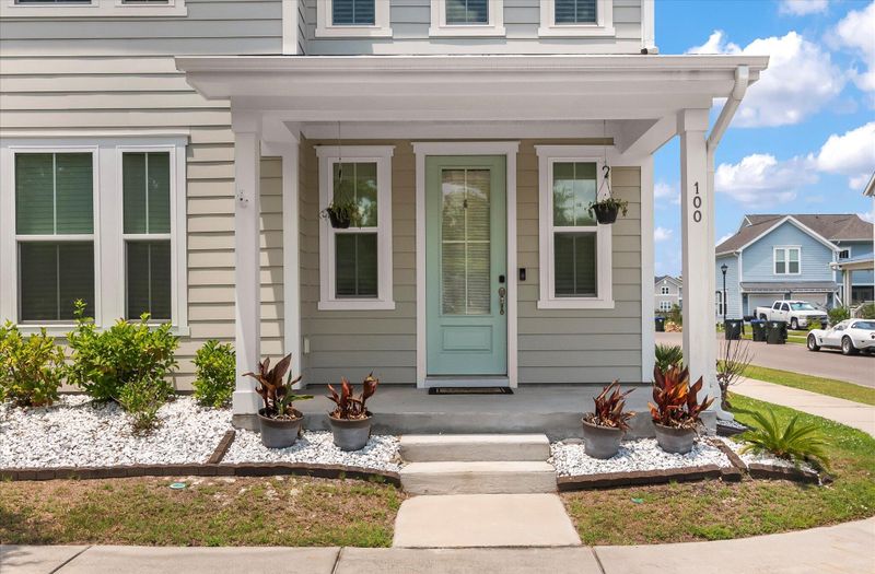 100 Julian Hamlet Dr, Summerville, SC 29483
