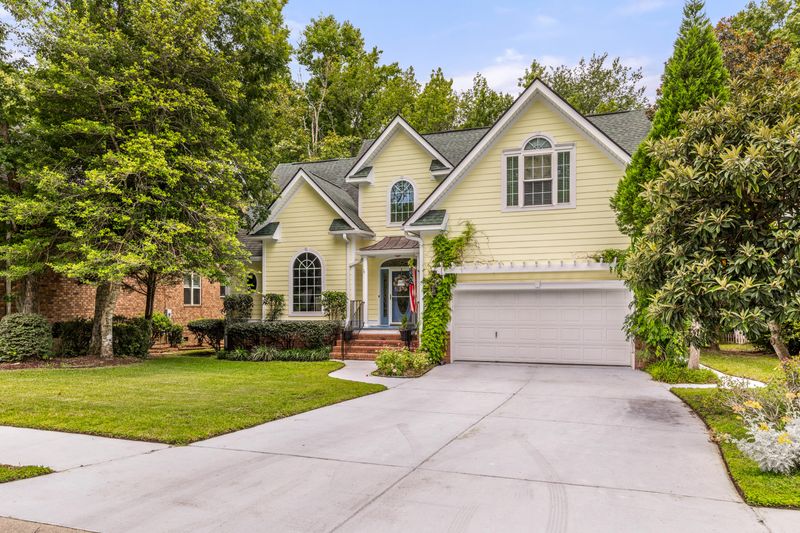 8617 Woodland Walk, North Charleston, SC 29420