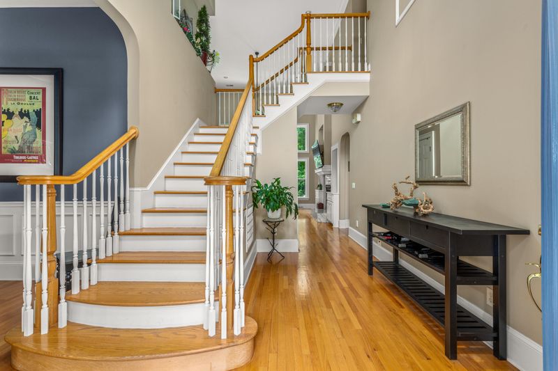 8617 Woodland Walk, North Charleston, SC 29420
