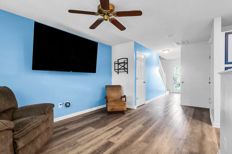 113 Greyson Cir, Goose Creek, SC 29445
