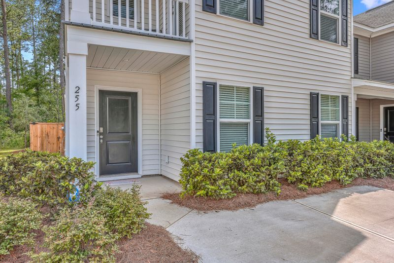 255 Spencer Cir, Summerville, SC 29485