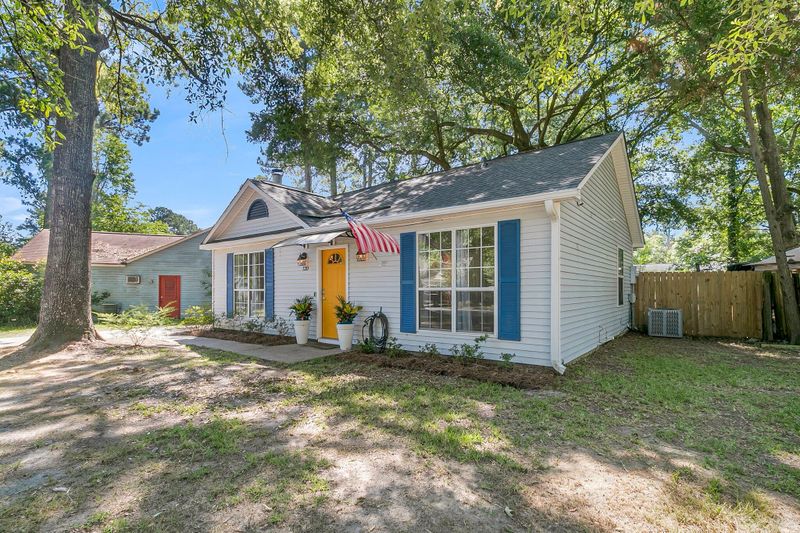 120 Corsair St, Summerville, SC 29483